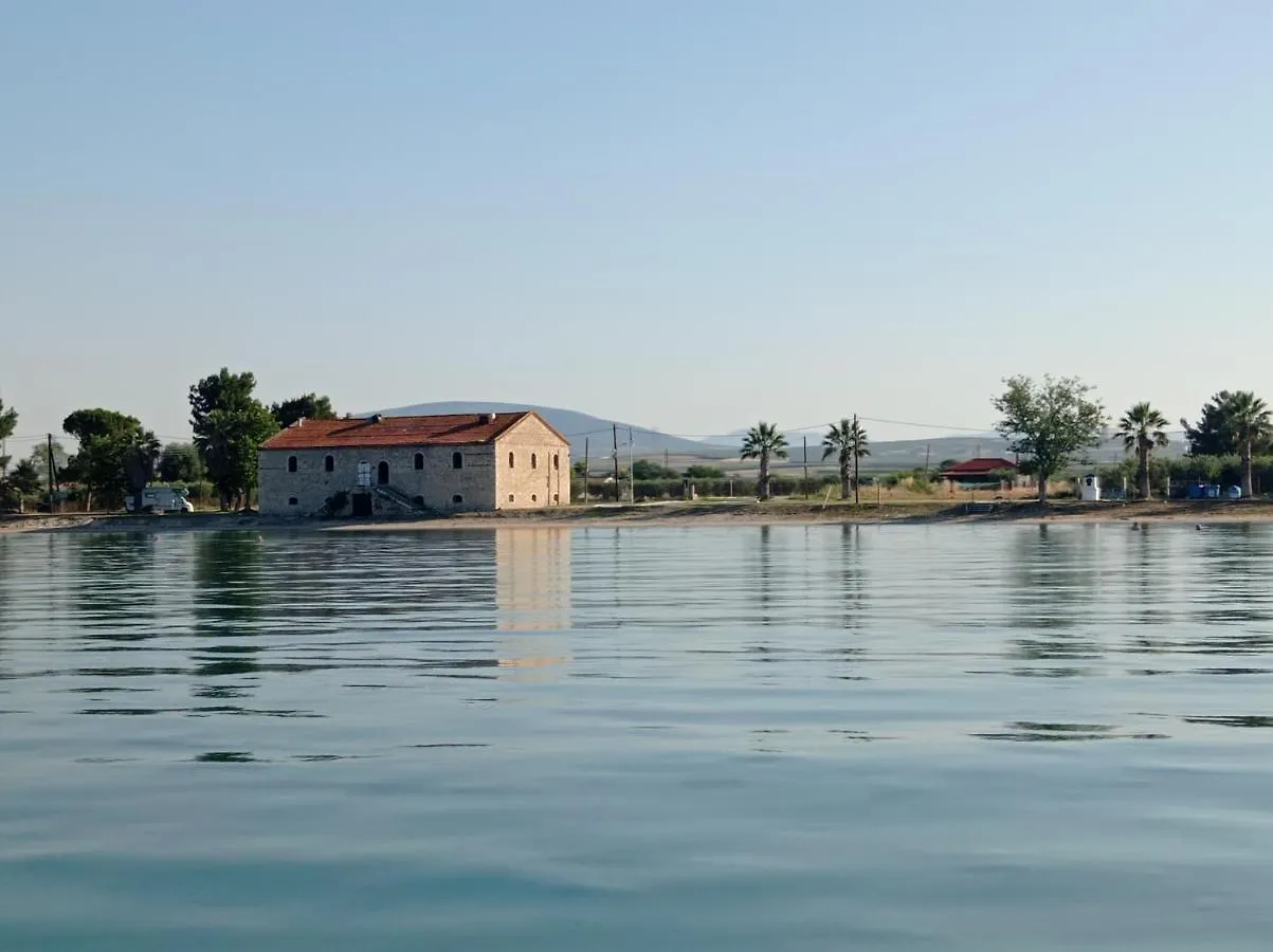 Nikos & Patras Houses ネア・プラギア